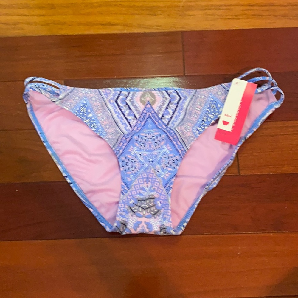 COPY - NWT swimsuit bottoms from target